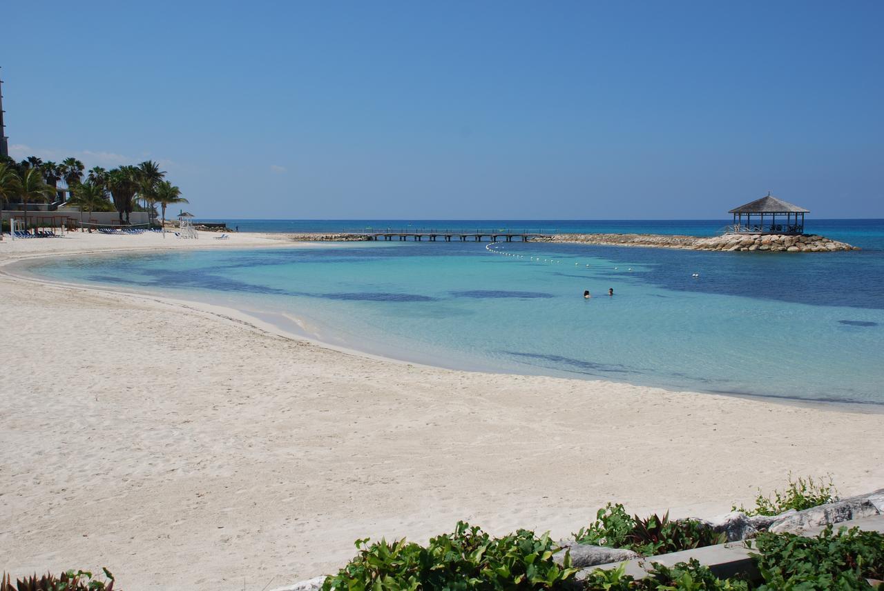 Luxury Villa Sleeps 6, Beach Access, Бухта Монтего Экстерьер фото