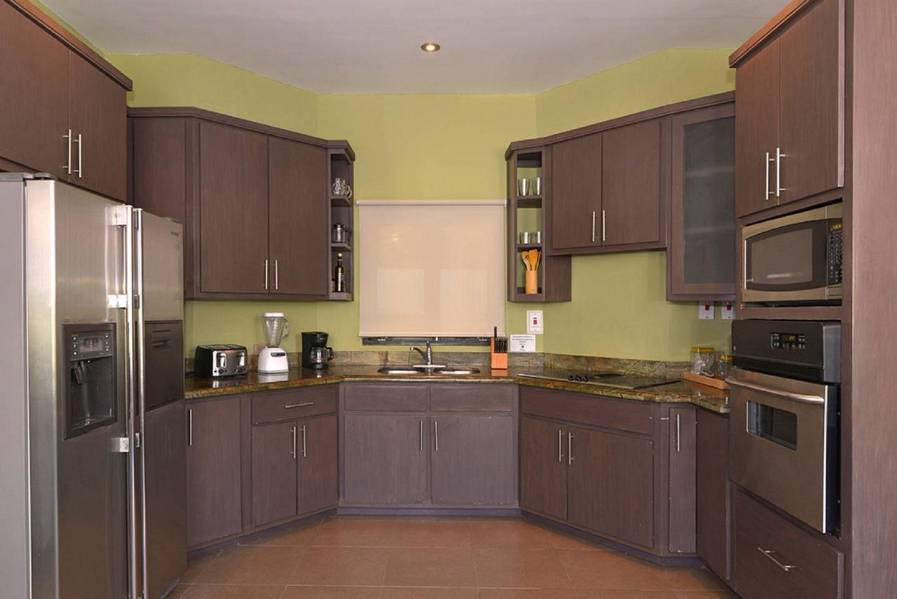 Luxury Villa Sleeps 6, Beach Access, Бухта Монтего Экстерьер фото